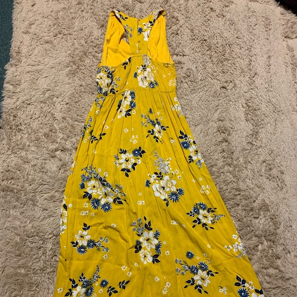 Yellow Maxi Dress - Picture 3 of 3